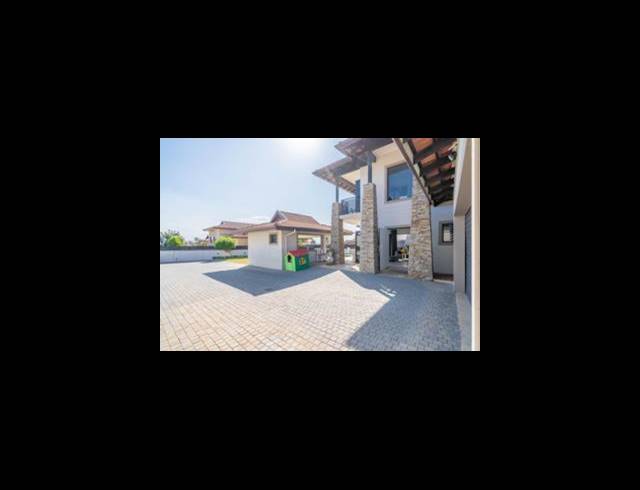 3 BEDROOM HOUSE FOR SALE IN IZINGA